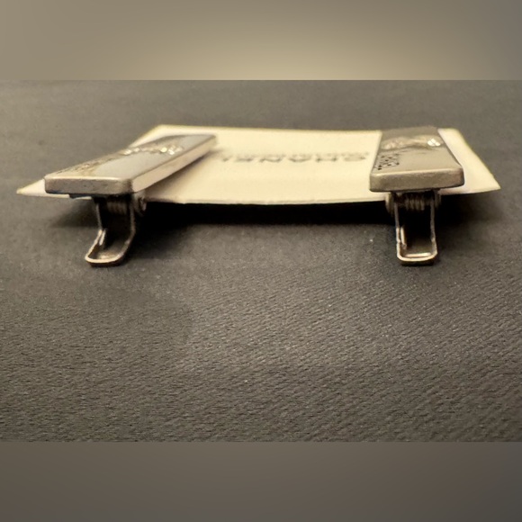 CHANEL hair clips matte silver GWP main image 5